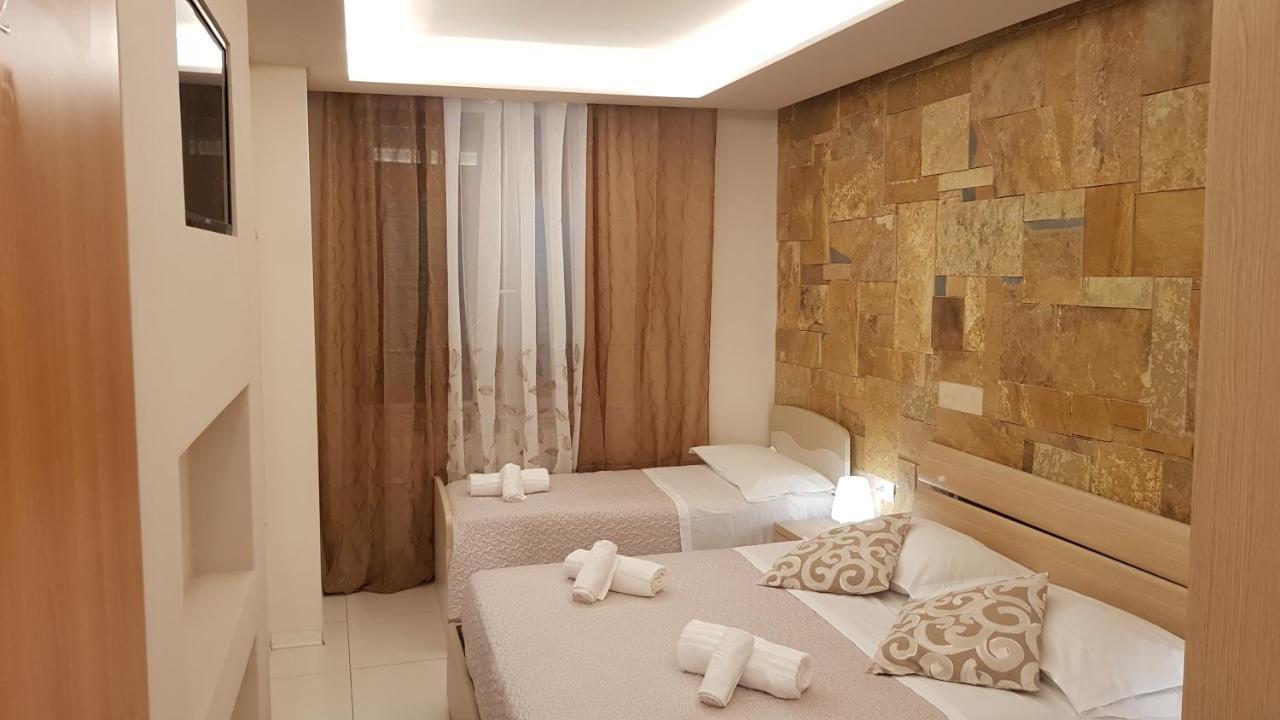 Affittacamere Casa Brajan Follonica Bagian luar foto